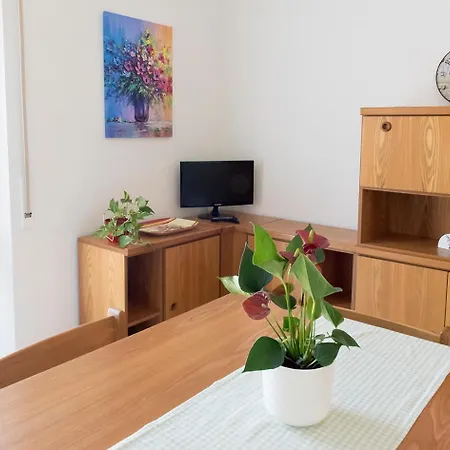 아파트 Sirolo, Quadrilocale In Centro Con Terrazzo E Garage - S069 *