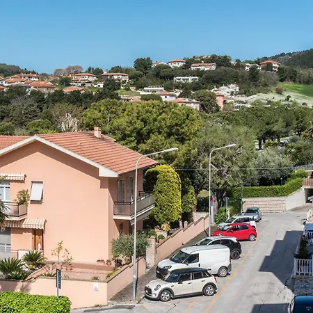 Sirolo, Quadrilocale In Centro Con Terrazzo E Garage - S069 *