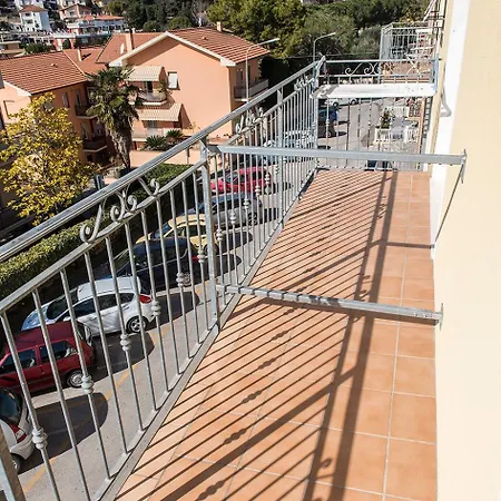 Sirolo, Quadrilocale In Centro Con Terrazzo E Garage - S069 Apartament Sirolo