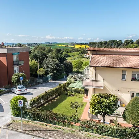 Apartament Sirolo, Quadrilocale In Centro Con Terrazzo E Garage - S069 Sirolo